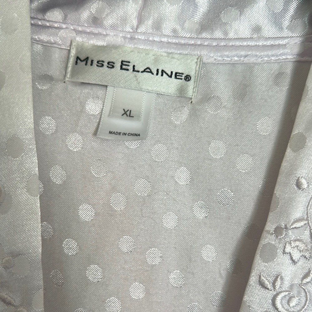 Miss Elaine Purple Wrap-Style Robe with Shawl Collar - Picture 4 of 8